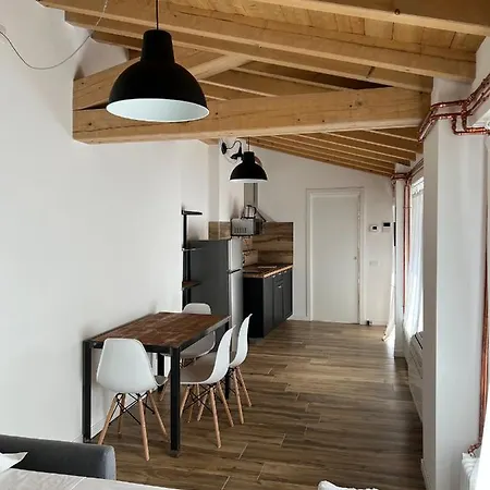 Borgovivo Loft Modern Center