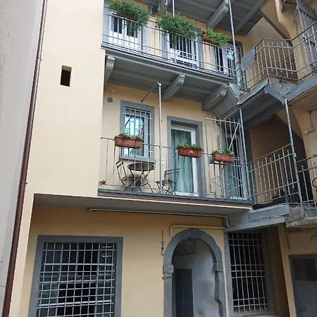 Borgovivo Il Tuo Loft In Centro Citta Διαμέρισμα *