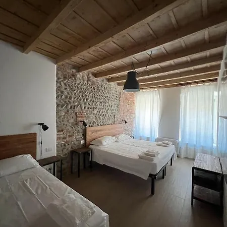 Borgovivo Il Tuo Loft In Centro Citta Διαμέρισμα