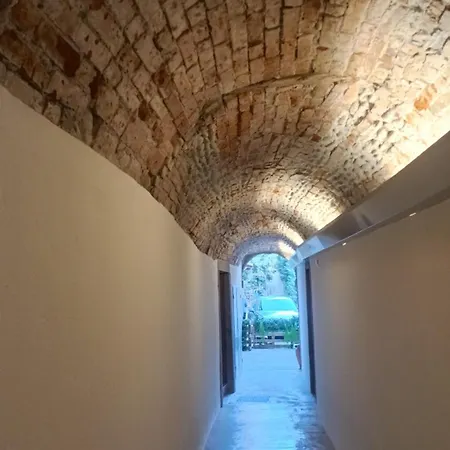 Borgovivo Loft Modern Center Διαμέρισμα